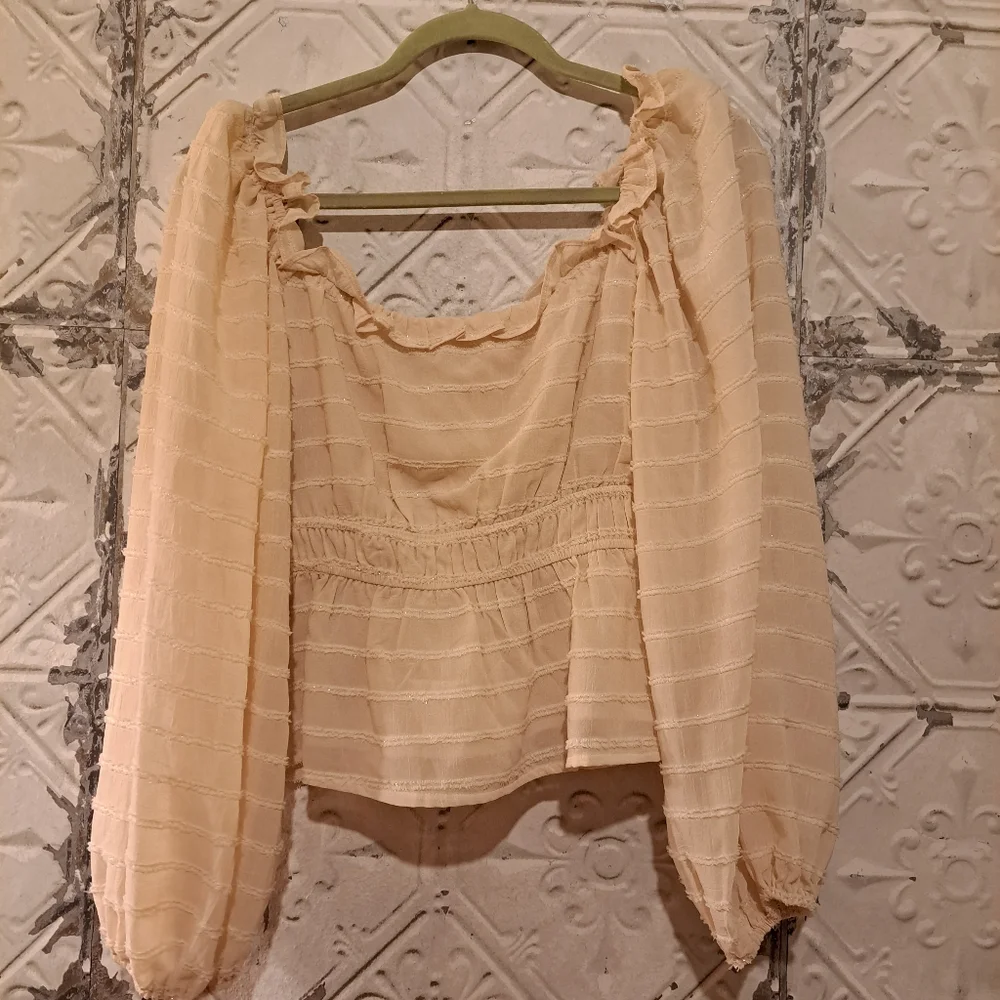 ASTR THE LABEL ZIVA LONG SLEEVE RUFFLED ROMANTIC TOP SIZE M - Picture 13 of 14